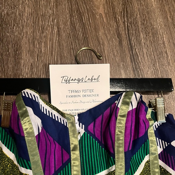 TIFFANYSLABEL AFRICAN PRINT BUSTIER TOP SIZE MEDIUM W/HIDDEN FRONT ZIPPER - Picture 3 of 5
